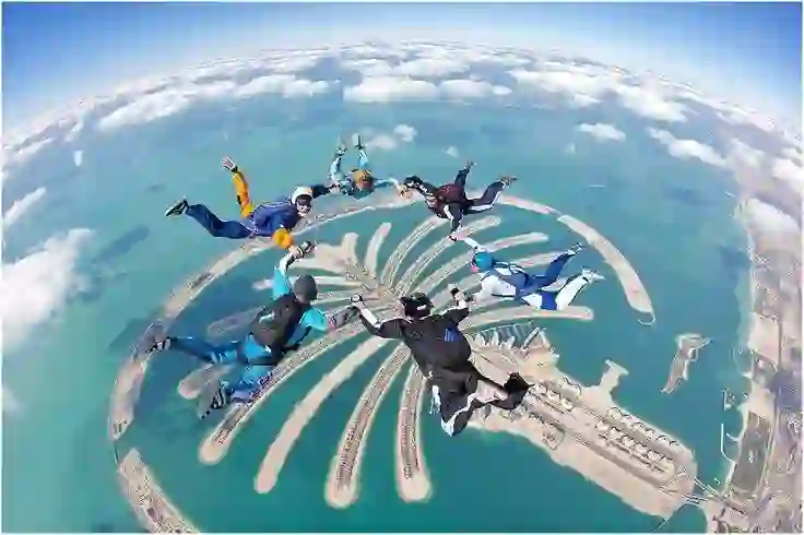 Romantic Dubai honeymoon tour package for couples with private tours
